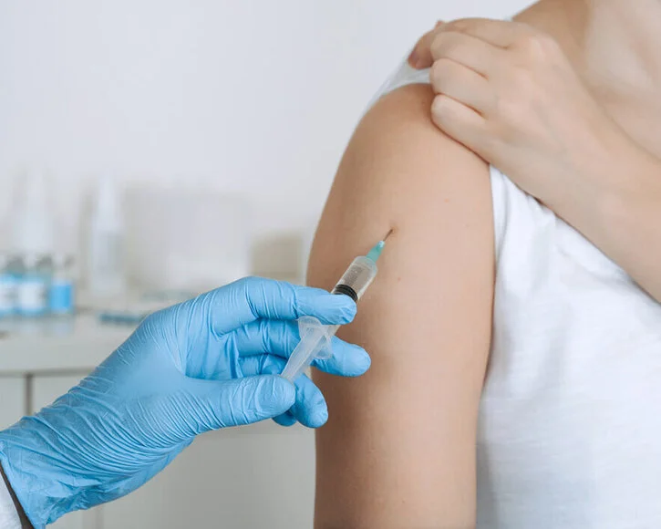Viele Masern-Fälle: Erwachsene sollten Impfschutz prüfen